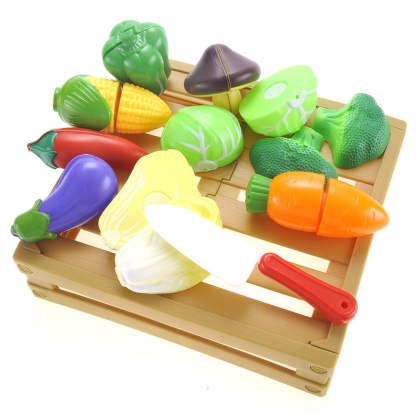 Kitchen Cutting Vegetables Crate Pretend Food Playset